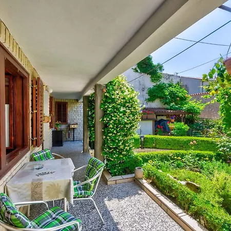 Διαμέρισμα In 5803 Selce