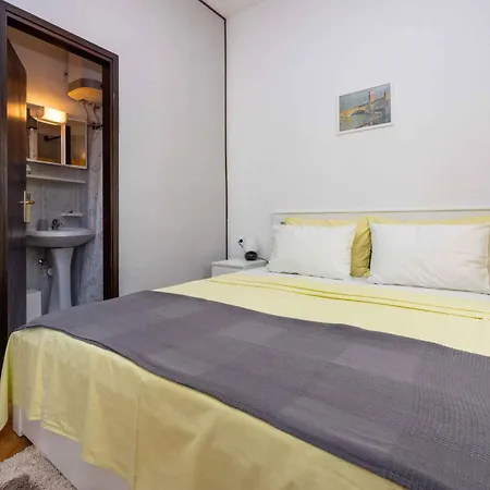 Διαμέρισμα In 5803 Selce